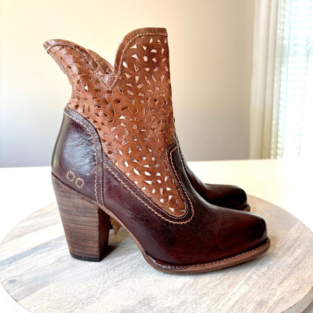 Bed Stu Perforated Leather Ankle Boots Laser Cut Stacked Heel Rustic Women's 8.5 - Picture 3 of 13